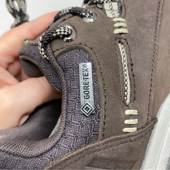 New Balance 1069 Trail Walking Shoe - Brown Womens - Picture 3 of 8